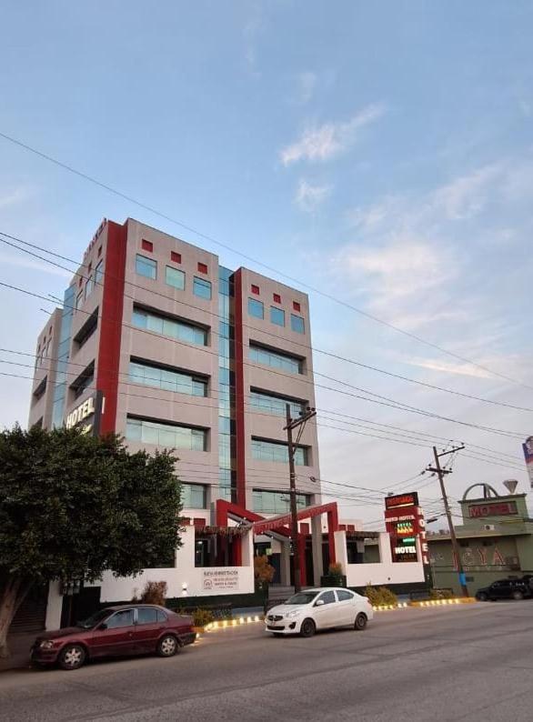 Hotel You Koso Tijuana Exterior photo